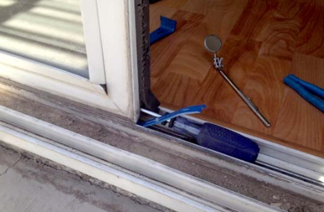 Sliding Door Repair At Cheap Price With Best Quality In Singapore