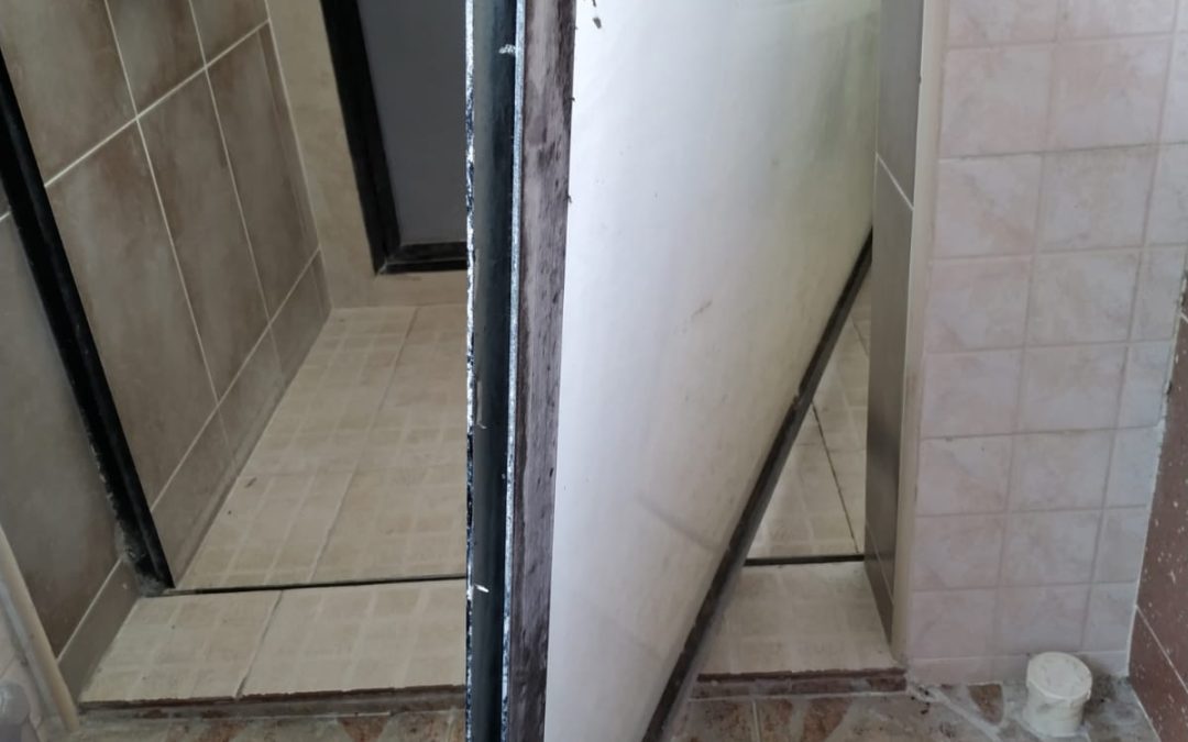 Replace Aluminum Door Roller In Tampines