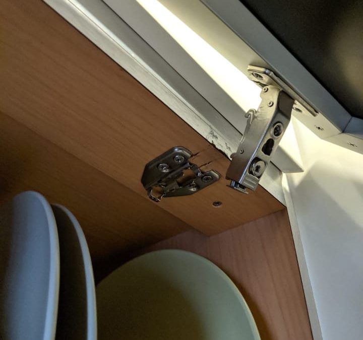 Replace 1 Hinges And Plaster 1 Hole At 151 Holland Road