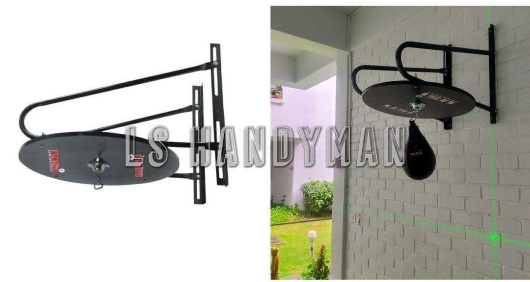 Mount boxing equipment At Bedok