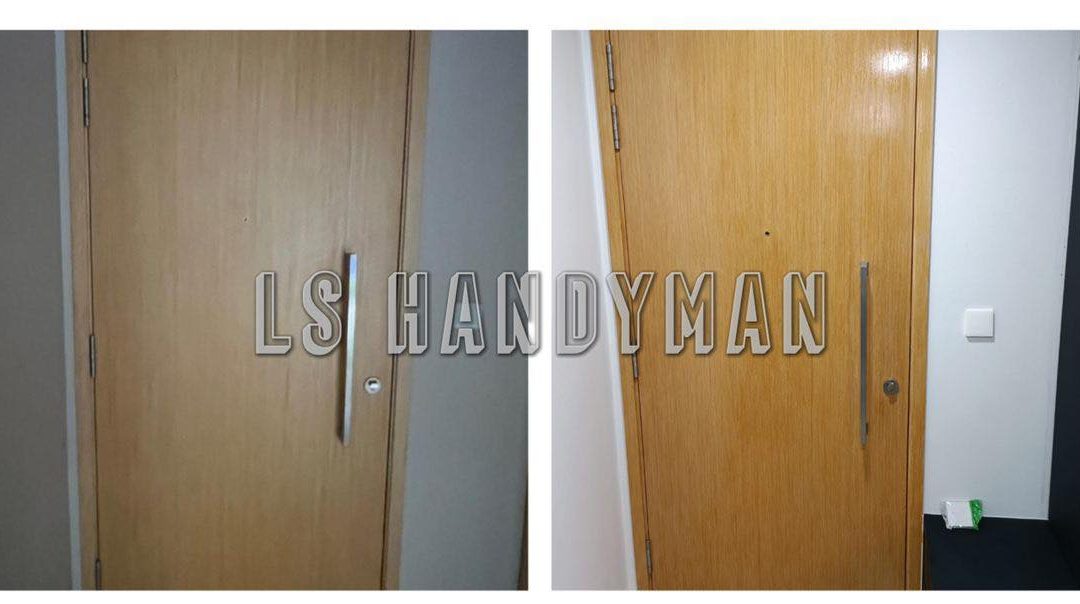 Varnish door at Sengkang