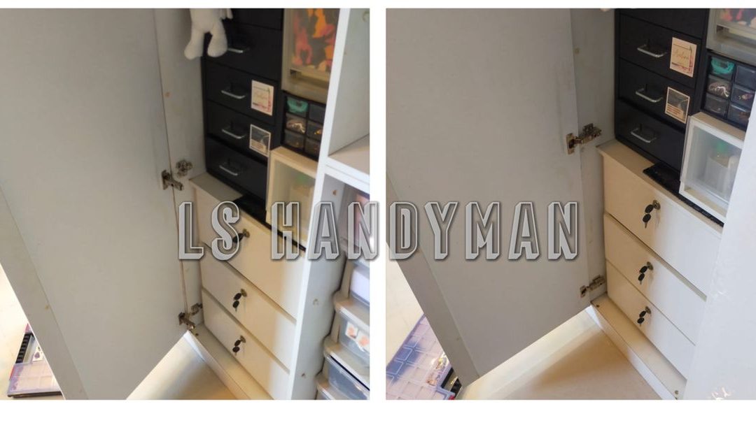 Fix back hinges at Telok Blangah