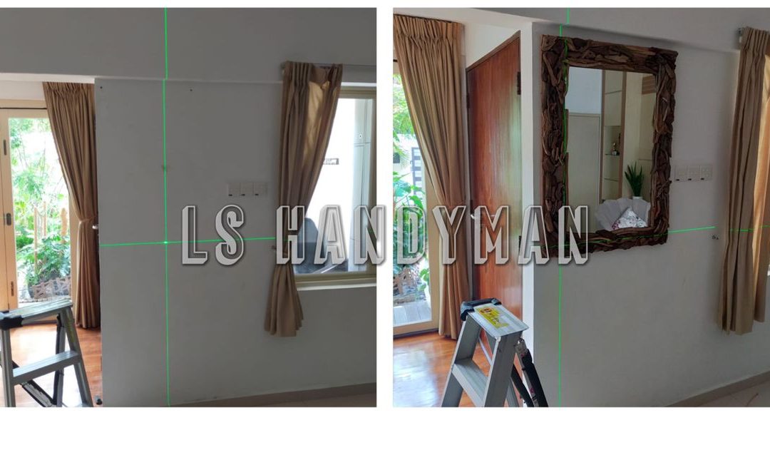 Hanging mirror At Jalan Bukit merah